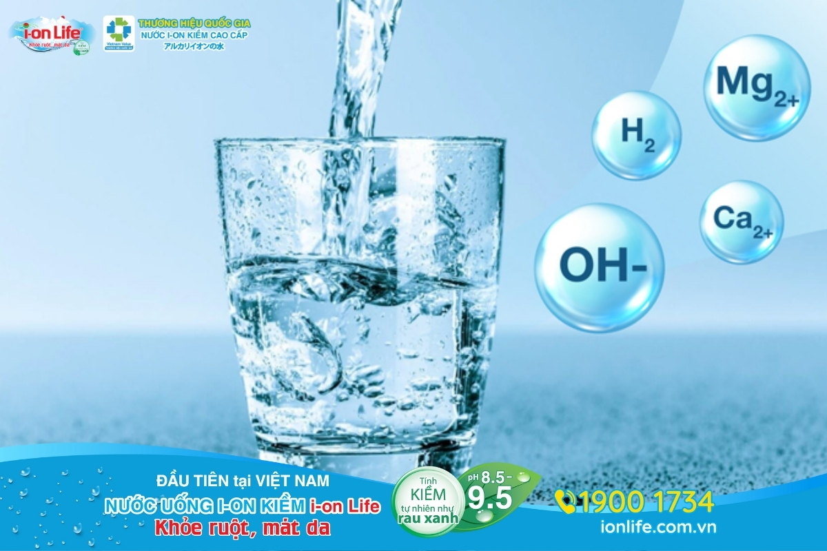 Khoáng chất trong nước khoáng giúp cơ thể duy trì xương chắc khỏe và cân bằng điện giải